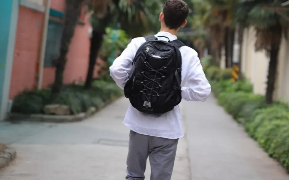 Luca tijdens zijn stage in China 3