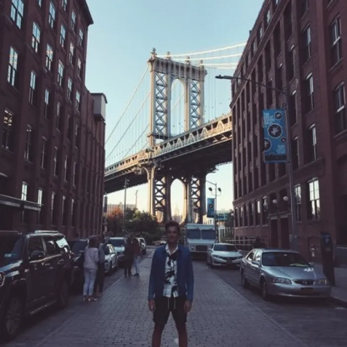Emiel tijdens zijn stage in New York!