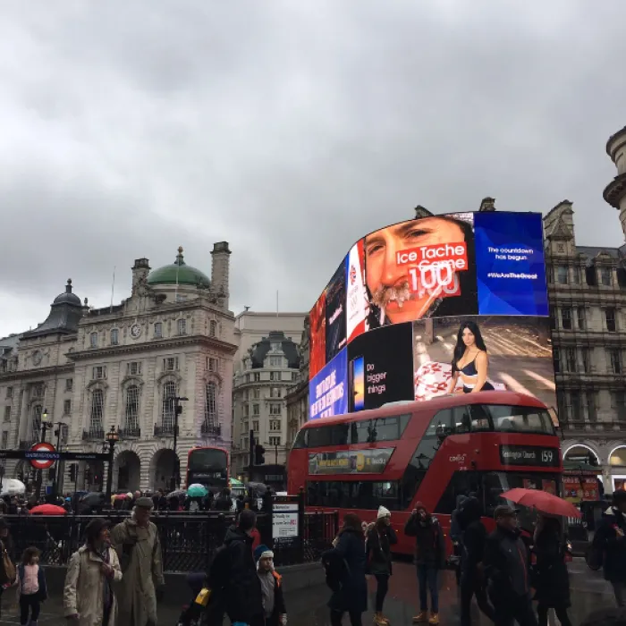 Raffaello tijdens zijn stage in Londen